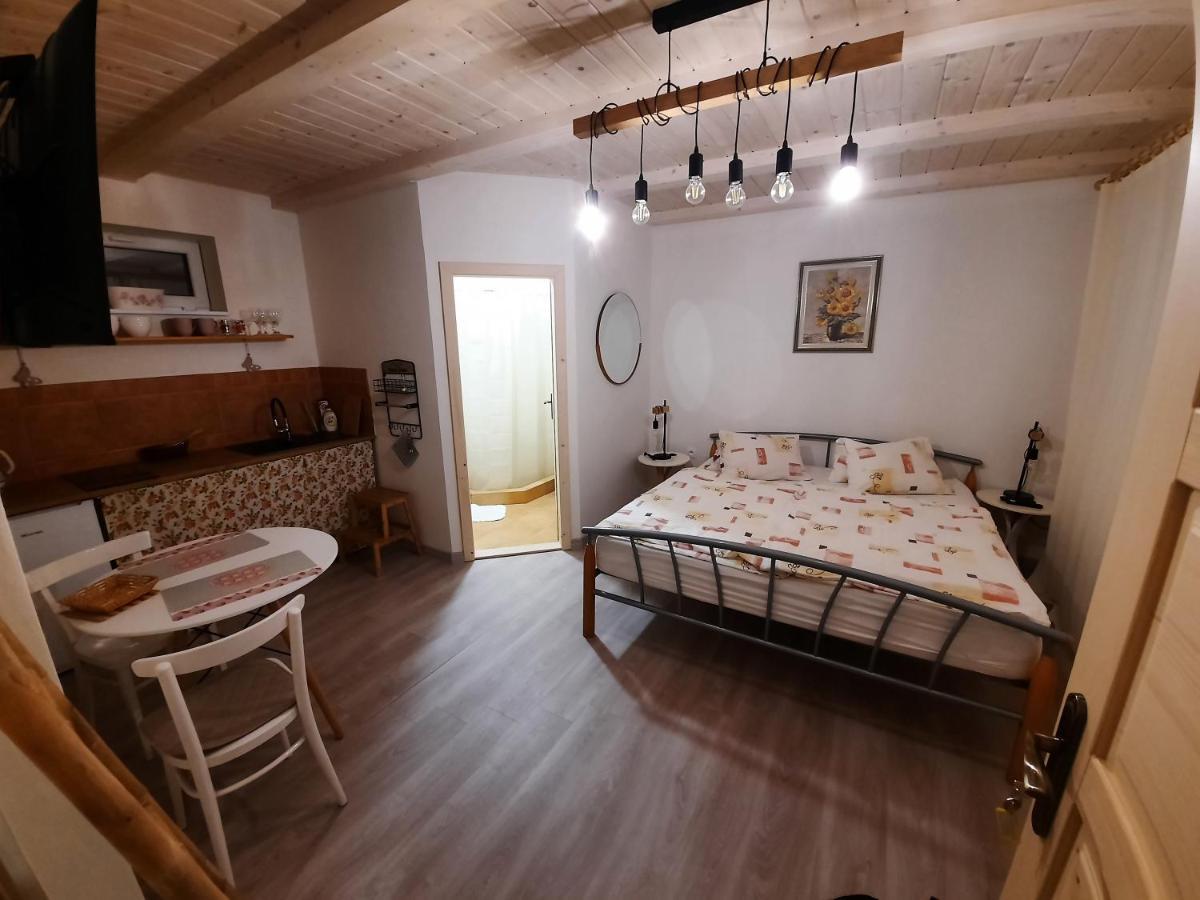 Apartmany Pri Kostole Liptovska Kokava Екстер'єр фото